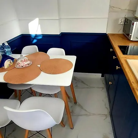 Azzurro - Old Town Apartment *