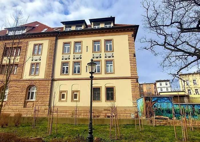 Azzurro - Old Town Apartment Klodzko