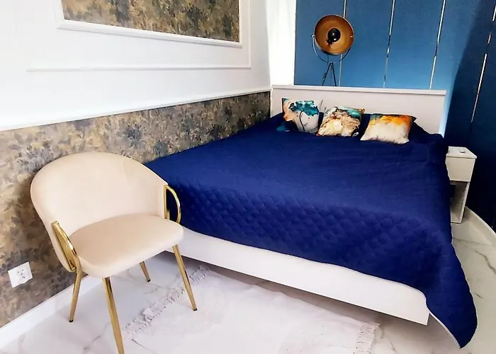 Azzurro - Old Town Apartment Klodzko