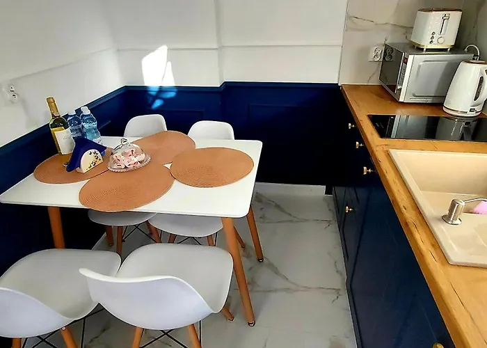 Azzurro - Old Town Apartment *